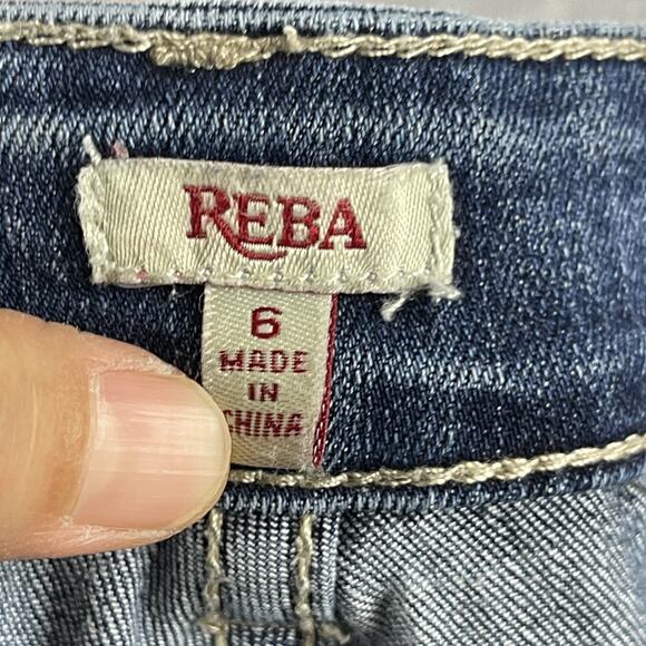 Reba Embroidered Skinny Jeans Womens 6 Floral Raw Hem Cropped Medium Rise Boho - Picture 10 of 13